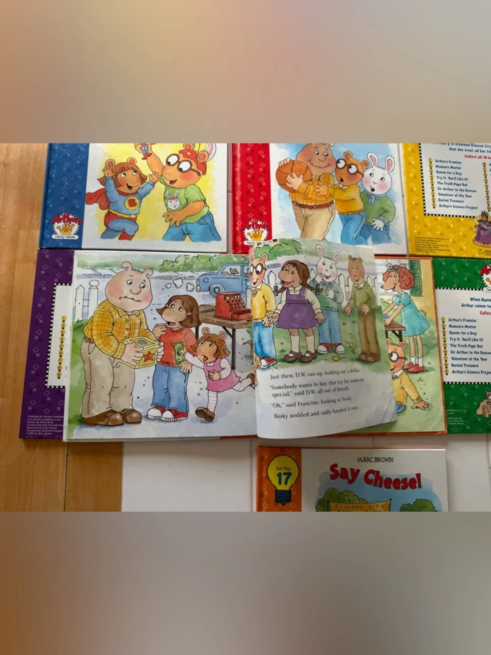 Arthur's Family Values Childrens Book Set of 7 Marc Brown PBS Kids EUC #1-6, 17 - Picture 6 of 7